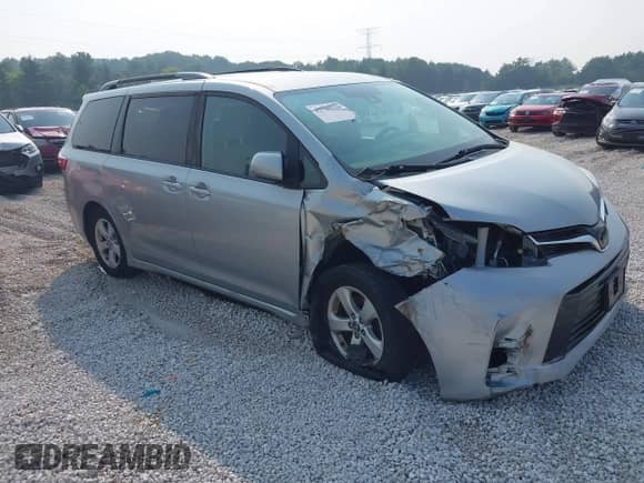 2019 Toyota Sienna LE Auto Access Seat with VIN 5TDKZ3DC3KS006914, listed as a IAAI auction lot 42700169 with 175,376 mi miles and . Bid and sale history available at DreamBid. Image 1.