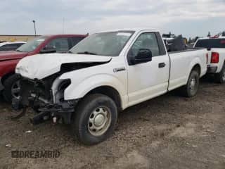 2016 Ford F-150 XL z VIN 1FTMF1C84GKF55023, wystawiony jako Copart lot #82733303 z przebiegiem 123 912 mil mil oraz Szkoda całkowita • Salvage title. Historia ofert i sprzedaży dostępna na DreamBid. Obrazek 1.