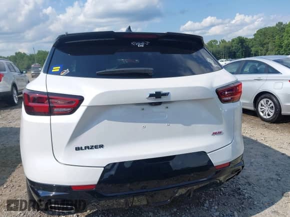 2024 Chevrolet Blazer RS with VIN 3GNKBERS9RS157348, listed as a IAAI auction lot 42691534 with 20,955 mi miles and . Bid and sale history available at DreamBid. Image 16.