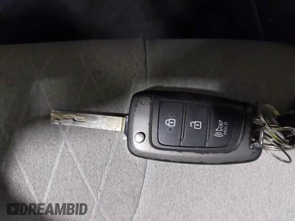 2020 Hyundai Palisade SE with VIN KM8R1DHE7LU029841, listed as a IAAI auction lot 43280513 with 94,124 mi miles and . Bid and sale history available at DreamBid. Image 11.