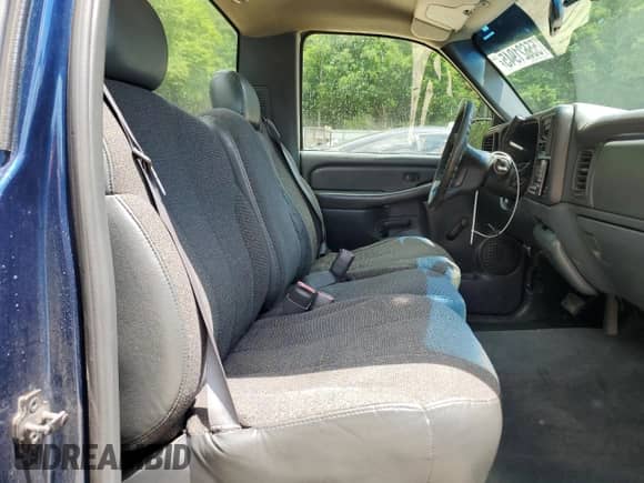 2000 Chevrolet Silverado 1500 LS с VIN 1GCEC14W5YZ181489, выставлен на аукционе Copart как лот 55621945 с пробегом 223 065 миль миль и Списание • Salvage title. История ставок и продаж доступна на DreamBid. Изображение 10.