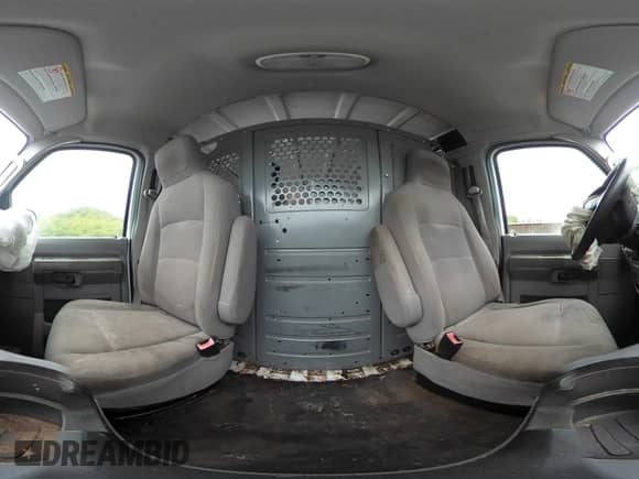 2012 Ford Econoline Cargo Recreational с VIN 1FTNE2EWXCDA63815, выставлен на аукционе IAAI как лот 42245701 с пробегом 230 488 миль миль и . История ставок и продаж доступна на DreamBid. Изображение 19.