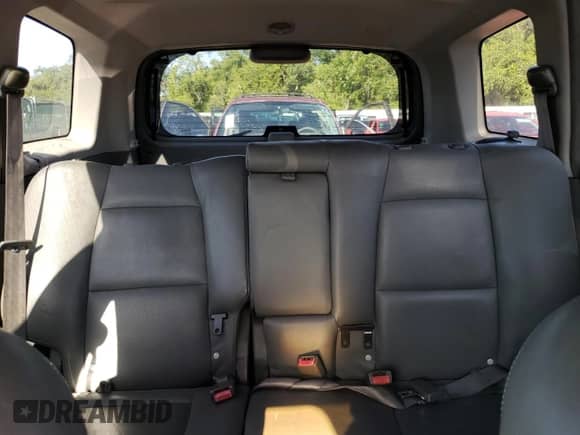 2004 Hyundai Santa Fe GLS с VIN KM8SC13E04U789919, выставлен на аукционе Copart как лот 69100794 с пробегом 118 887 миль миль и На запчасти • Non repairable. История ставок и продаж доступна на DreamBid. Изображение 10.