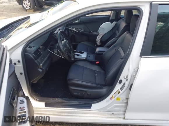 2013 Toyota Camry L with VIN 4T1BF1FK9DU658206, listed as a IAAI auction lot 43288530 with 137,296 mi miles and . Bid and sale history available at DreamBid. Image 5.