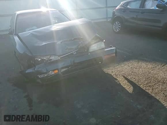 1996 Honda Accord LX z VIN 1HGCD5632TA300428, wystawiony jako Copart lot #70677085 z przebiegiem 153 575 mil mil oraz Szkoda całkowita • Salvage title. Historia ofert i sprzedaży dostępna na DreamBid. Obrazek 14.