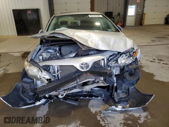 2011 Toyota Corolla S with VIN 2T1BU4EE9BC631153, listed as a Copart auction lot 82187545 with 117,631 mi miles and Salvage title. Bid and sale history available at DreamBid. Image 5.