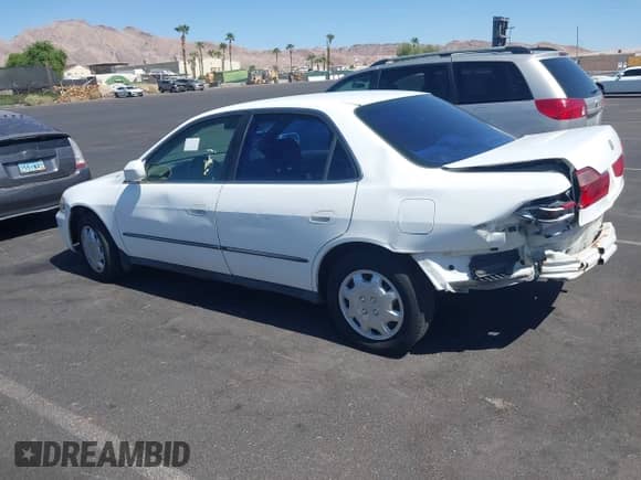 1999 Honda Accord LX с VIN JHMCG5644XC001482, выставлен на аукционе IAAI как лот 43166852 с пробегом 315 312 миль миль и . История ставок и продаж доступна на DreamBid. Изображение 14.