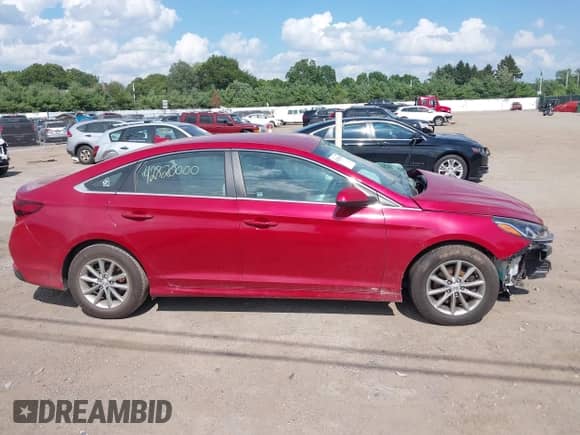 2018 Hyundai Sonata SE с VIN 5NPE24AF1JH606504, выставлен на аукционе IAAI как лот 42820000 с пробегом Не указан миль и . История ставок и продаж доступна на DreamBid. Изображение 13.