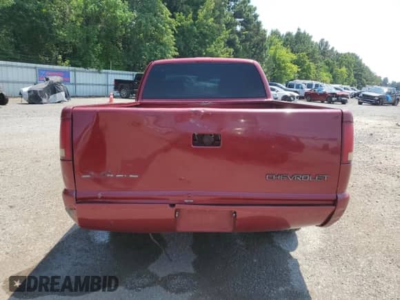 2002 Chevrolet S-10 LS с VIN 1GCCS19W828193958, выставлен на аукционе Copart как лот 69679575 с пробегом 215 081 миль миль и Списание • Salvage title. История ставок и продаж доступна на DreamBid. Изображение 6.