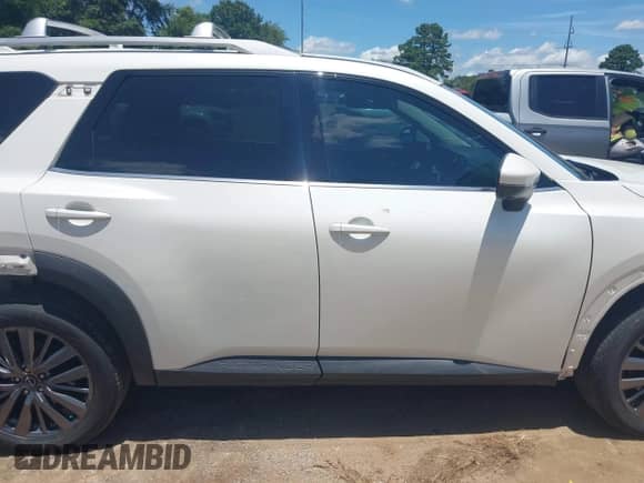 2023 Nissan Pathfinder SL with VIN 5N1DR3CD4PC246030, listed as a IAAI auction lot 42622911 with 32,246 mi miles and . Bid and sale history available at DreamBid. Image 14.