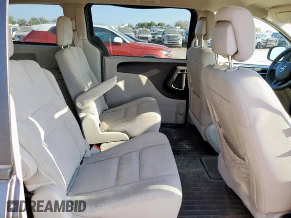 2019 Dodge Grand Caravan SE z VIN 2C4RDGBG6KR500929, wystawiony jako Copart lot #81302545 z przebiegiem 111 615 mil mil oraz Szkoda całkowita • Salvage title. Historia ofert i sprzedaży dostępna na DreamBid. Obrazek 11.