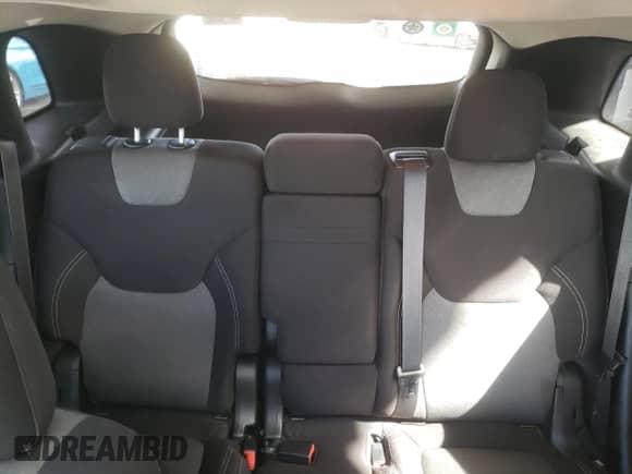 2014 Jeep Cherokee Latitude с VIN 1C4PJMCS5EW260950, выставлен на аукционе Copart как лот 81038435 с пробегом 136 795 миль миль и Чистый • Clean title. История ставок и продаж доступна на DreamBid. Изображение 10.