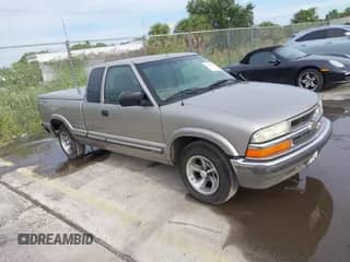 2001 Chevrolet S-10 LS Xtreme с VIN 1GCCS19WX18142895, выставлен на аукционе IAAI как лот 43239857 с пробегом 122 708 миль миль и . История ставок и продаж доступна на DreamBid. Изображение 1.