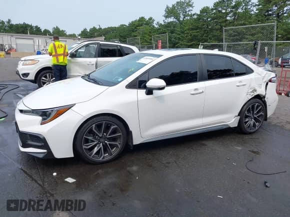 2021 Toyota Corolla XSE z VIN 5YFT4MCE0MP080654, wystawiony jako IAAI lot #42855884 z przebiegiem 48 840 mil mil oraz . Historia ofert i sprzedaży dostępna na DreamBid. Obrazek 14.