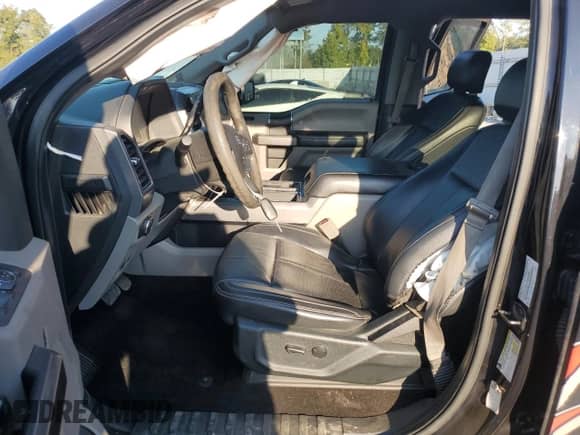 2020 Ford F-150 XL with VIN 1FTEW1C58LFA97533, listed as a Copart auction lot 81291555 with 154,697 mi miles and Salvage title. Bid and sale history available at DreamBid. Image 7.