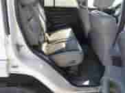 2006 Jeep Commander z VIN 1J8HG48N66C228591, wystawiony jako IAAI lot #42801638 z przebiegiem 246 875 mil mil oraz . Historia ofert i sprzedaży dostępna na DreamBid. Obrazek 8.