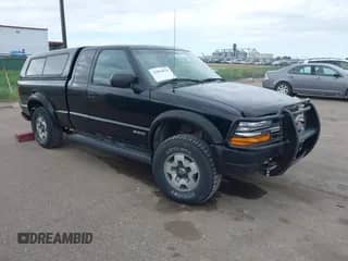 2000 Chevrolet S-10 LS ZR2 с VIN 1GCCT19W1Y8262253, выставлен на аукционе IAAI как лот 43084926 с пробегом 177 794 миль миль и . История ставок и продаж доступна на DreamBid. Изображение 1.