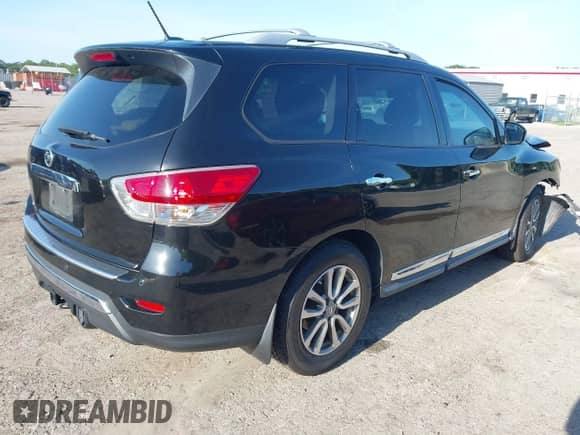 2016 Nissan Pathfinder S z VIN 5N1AR2MN6GC650242, wystawiony jako IAAI lot #42284603 z przebiegiem 134 627 mil mil oraz . Historia ofert i sprzedaży dostępna na DreamBid. Obrazek 4.