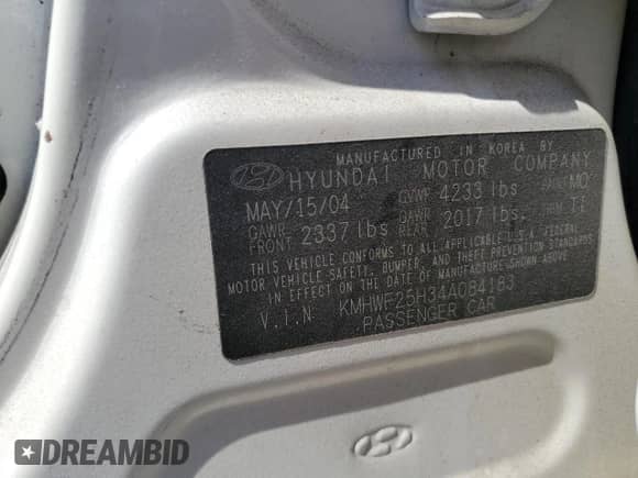 2004 Hyundai Sonata z VIN KMHWF25H34A084183, wystawiony jako Copart lot #56900905 z przebiegiem 71 992 mil mil oraz Czysty tytuł • Clean title. Historia ofert i sprzedaży dostępna na DreamBid. Obrazek 12.