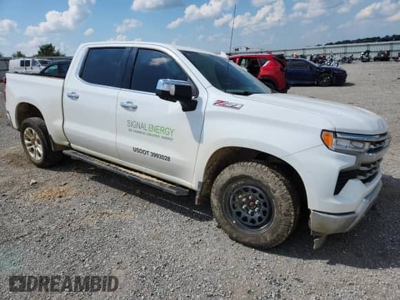 2023 Chevrolet Silverado 1500 LTZ with VIN 2GCUDGEDXP1138539, listed as a Copart auction lot 66474605 with 47,406 mi miles and Salvage title. Bid and sale history available at DreamBid. Image 4.