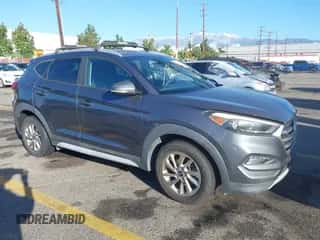 2017 Hyundai Tucson Sport z VIN KM8J33A26HU429883, wystawiony jako IAAI lot #43432437 z przebiegiem 67 943 mil mil oraz . Historia ofert i sprzedaży dostępna na DreamBid. Obrazek 1.