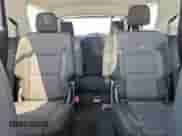 2020 Chevrolet Traverse LT Cloth z VIN 1GNERGKW1LJ228519, wystawiony jako Copart lot #80440645 z przebiegiem 128 089 mil mil oraz Czysty tytuł • Clean title. Historia ofert i sprzedaży dostępna na DreamBid. Obrazek 10.