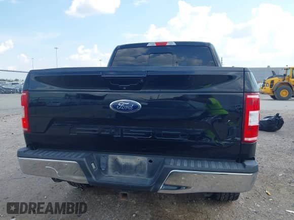 2018 Ford F-150 Lariat z VIN 1FTEW1E53JKE43991, wystawiony jako IAAI lot #43007305 z przebiegiem 163 158 mil mil oraz . Historia ofert i sprzedaży dostępna na DreamBid. Obrazek 16.