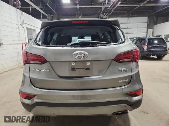 2017 Hyundai Santa Fe 2.4L with VIN 5NMZTDLB2HH001620, listed as a Copart auction lot 86635355 with 84,897 mi miles and Clean title. Bid and sale history available at DreamBid. Image 6.