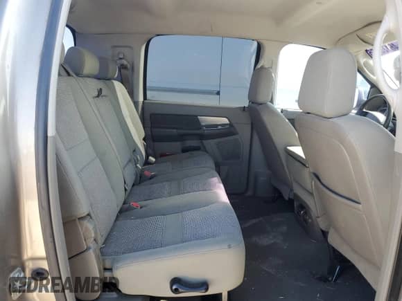 2007 Dodge 1500 SLT z VIN 3D7KR19D67G825885, wystawiony jako Copart lot #46175865 z przebiegiem 167 971 mil mil oraz Szkoda całkowita • Salvage title. Historia ofert i sprzedaży dostępna na DreamBid. Obrazek 10.