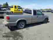 2002 Chevrolet S-10 LS с VIN 1GCCS19W028211241, выставлен на аукционе Copart как лот 71752645 с пробегом 332 267 миль миль и Чистый • Clean title. История ставок и продаж доступна на DreamBid. Изображение 3.