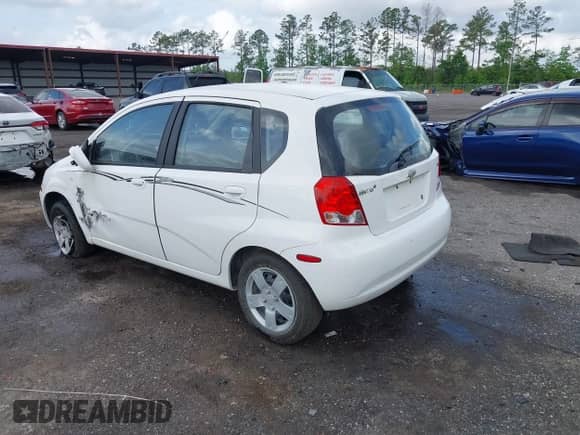 2007 Chevrolet Aveo LS с VIN KL1TD66627B768990, выставлен на аукционе IAAI как лот 42110025 с пробегом 63 822 миль миль и . История ставок и продаж доступна на DreamBid. Изображение 3.