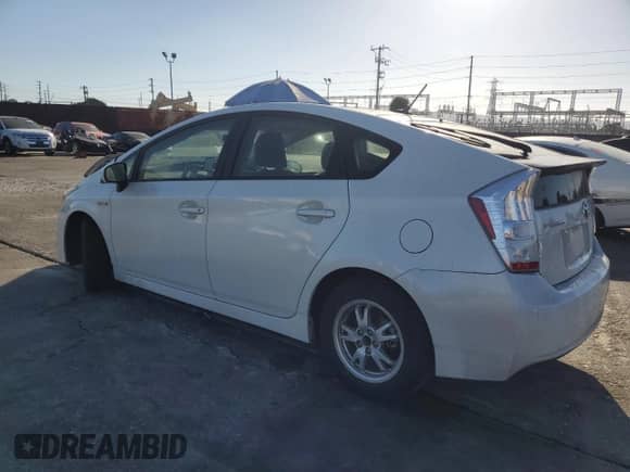 2011 Toyota Prius II with VIN JTDKN3DU6B0255828, listed as a Copart auction lot 85178235 with 204,211 mi miles and Salvage title. Bid and sale history available at DreamBid. Image 2.