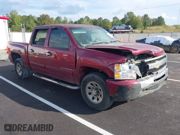 2007 Chevrolet Silverado 1500 1LT с VIN 2GCEC13C171621786, выставлен на аукционе IAAI как лот 43334009 с пробегом 266 050 миль миль и . История ставок и продаж доступна на DreamBid. Изображение 1.