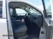 2020 Ram 1500 Tradesman z VIN 1C6RR6FG7LS114713, wystawiony jako IAAI lot #42227405 z przebiegiem 115 012 mil mil oraz . Historia ofert i sprzedaży dostępna na DreamBid. Obrazek 5.