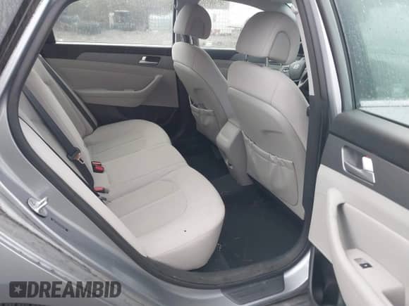 2015 Hyundai Sonata SE with VIN 5NPE24AFXFH164748, listed as a IAAI auction lot 43392570 with 141,807 mi miles and . Bid and sale history available at DreamBid. Image 8.