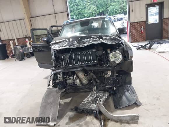 2018 Jeep Renegade Latitude with VIN ZACCJBBB7JPG72072, listed as a IAAI auction lot 42643680 with 132,530 mi miles and . Bid and sale history available at DreamBid. Image 12.