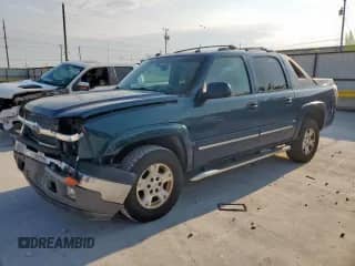 2005 Chevrolet Avalanche Z66 с VIN 3GNEC12Z95G268845, выставлен на аукционе Copart как лот 70272375 с пробегом 202 189 миль миль и Списание • Salvage title. История ставок и продаж доступна на DreamBid. Изображение 1.