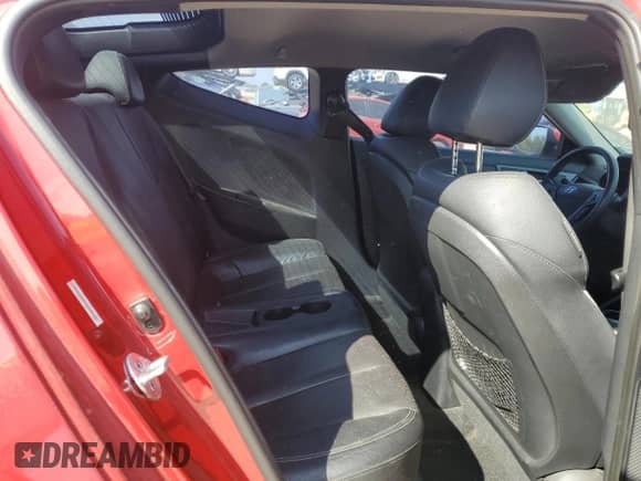 2013 Hyundai Veloster Turbo с VIN KMHTC6AE9DU138695, выставлен на аукционе Copart как лот 85564035 с пробегом 162 100 миль миль и Чистый • Clean title. История ставок и продаж доступна на DreamBid. Изображение 10.