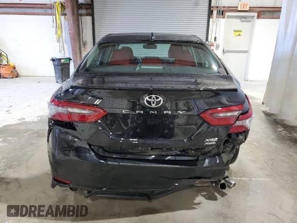 2024 Toyota Camry XSE z VIN 4T1K61BK8RU115328, wystawiony jako Copart lot #86543145 z przebiegiem 14 829 mil mil oraz Szkoda całkowita • Salvage title. Historia ofert i sprzedaży dostępna na DreamBid. Obrazek 6.