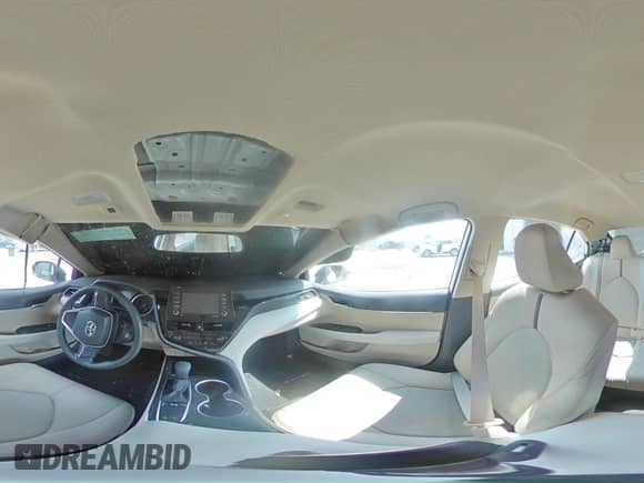 2023 Toyota Camry LE z VIN 4T1C11AK8PU827730, wystawiony jako Copart lot #70106645 z przebiegiem Nie podano mil oraz Czysty tytuł • Clean title. Historia ofert i sprzedaży dostępna na DreamBid. Obrazek 14.