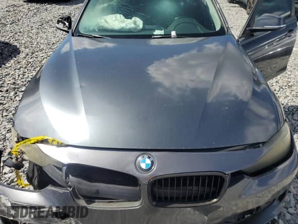 2013 BMW 3 Series 328i с VIN WBA3A5G51DNP20874, выставлен на аукционе Copart как лот 86529205 с пробегом Не указан миль и Чистый • Clean title. История ставок и продаж доступна на DreamBid. Изображение 11.