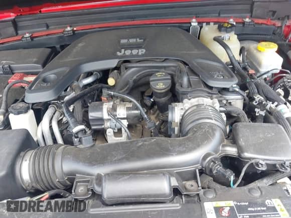 2021 Jeep Wrangler Unlimited Sahara с VIN 1C4HJXEGXMW631033, выставлен на аукционе IAAI как лот 42550070 с пробегом 54 429 миль миль и . История ставок и продаж доступна на DreamBid. Изображение 10.