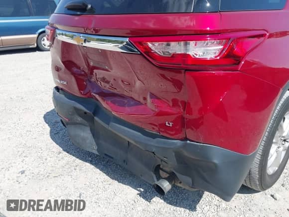 2020 Chevrolet Traverse LT Cloth z VIN 1GNERGKW5LJ284883, wystawiony jako IAAI lot #43115218 z przebiegiem 60 534 mil mil oraz . Historia ofert i sprzedaży dostępna na DreamBid. Obrazek 6.