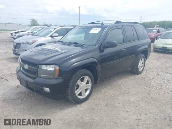 2007 Chevrolet TrailBlazer LT с VIN 1GNDT13S172158350, выставлен на аукционе IAAI как лот 42240526 с пробегом 191 024 миль миль и . История ставок и продаж доступна на DreamBid. Изображение 2.