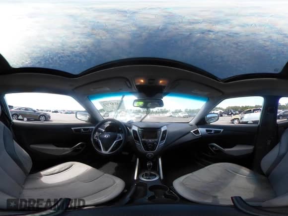 2012 Hyundai Veloster w/Gray Int z VIN KMHTC6AD0CU049684, wystawiony jako IAAI lot #43132772 z przebiegiem 114 146 mil mil oraz . Historia ofert i sprzedaży dostępna na DreamBid. Obrazek 18.