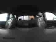 2006 Dodge 2500 SLT z VIN 3D7KS28C36G136520, wystawiony jako IAAI lot #41948753 z przebiegiem 305 825 mil mil oraz . Historia ofert i sprzedaży dostępna na DreamBid. Obrazek 19.