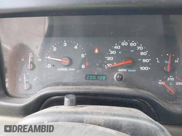 2004 Jeep Wrangler Sahara с VIN 1J4FA59S54P740417, выставлен на аукционе IAAI как лот 42382078 с пробегом 200 108 миль миль и . История ставок и продаж доступна на DreamBid. Изображение 7.