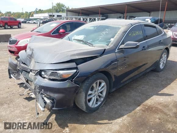 2016 Chevrolet Malibu LT z VIN 1G1ZE5ST2GF226554, wystawiony jako IAAI lot #43224254 z przebiegiem 177 242 mil mil oraz . Historia ofert i sprzedaży dostępna na DreamBid. Obrazek 17.