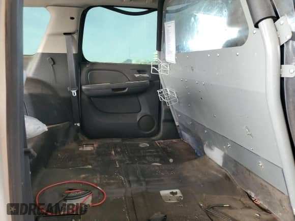 2012 Chevrolet Suburban с VIN 1GNWK5EG5CR312328, выставлен на аукционе Copart как лот 84456004 с пробегом 162 987 миль миль и Списание • Salvage title. История ставок и продаж доступна на DreamBid. Изображение 10.
