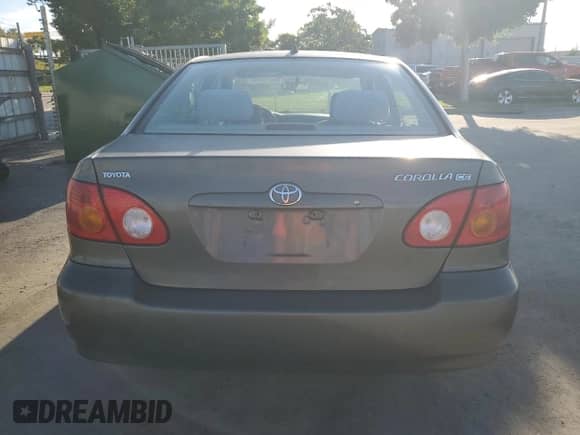 2004 Toyota Corolla CE z VIN 1NXBR32E24Z256577, wystawiony jako Copart lot #86673345 z przebiegiem Nie podano mil oraz Szkoda całkowita • Salvage title. Historia ofert i sprzedaży dostępna na DreamBid. Obrazek 6.